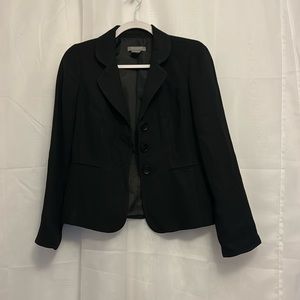 Great condition! Versatile blazer